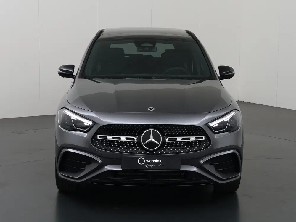 Mercedes-Benz GLA 250 e 140 Years Edition uit 2026, foto 3