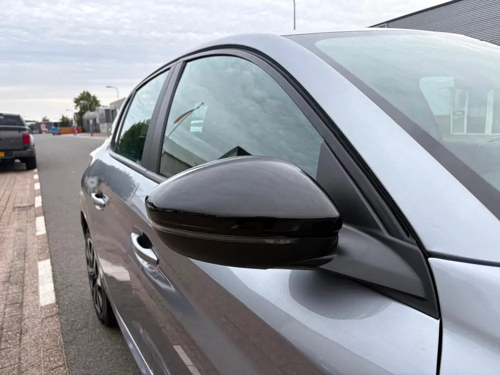 Peugeot 208 1.2 Hybrid 110 e-DCS6 Style Cruise uit 2025, foto 7