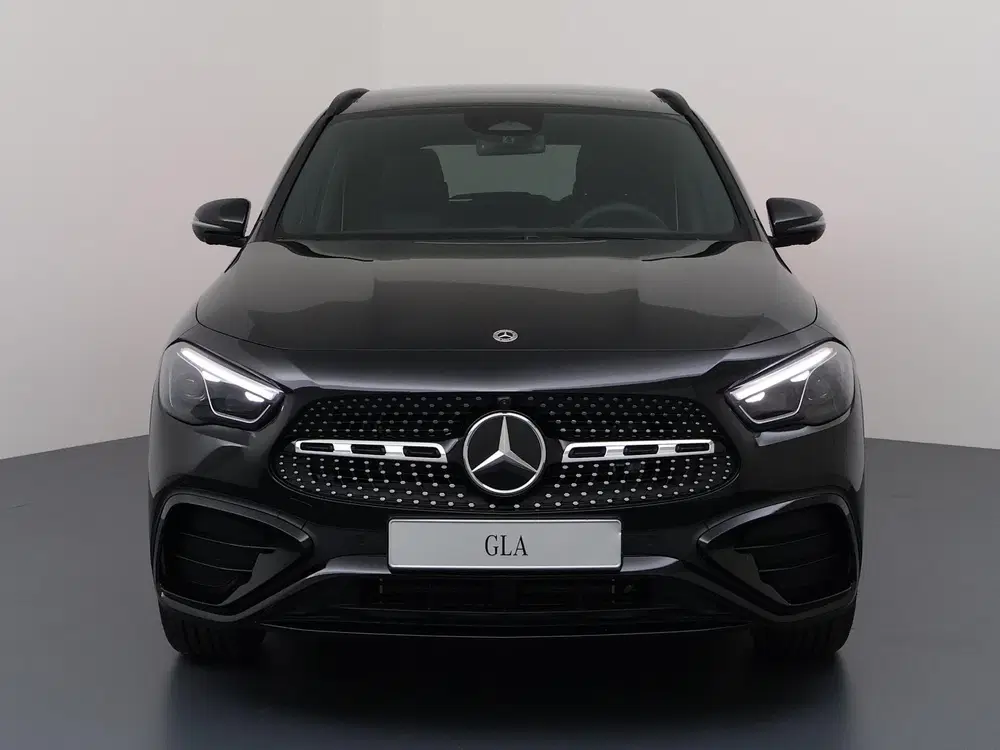 Mercedes-Benz GLA 250 e 140 Years Edition uit 2026, foto 3