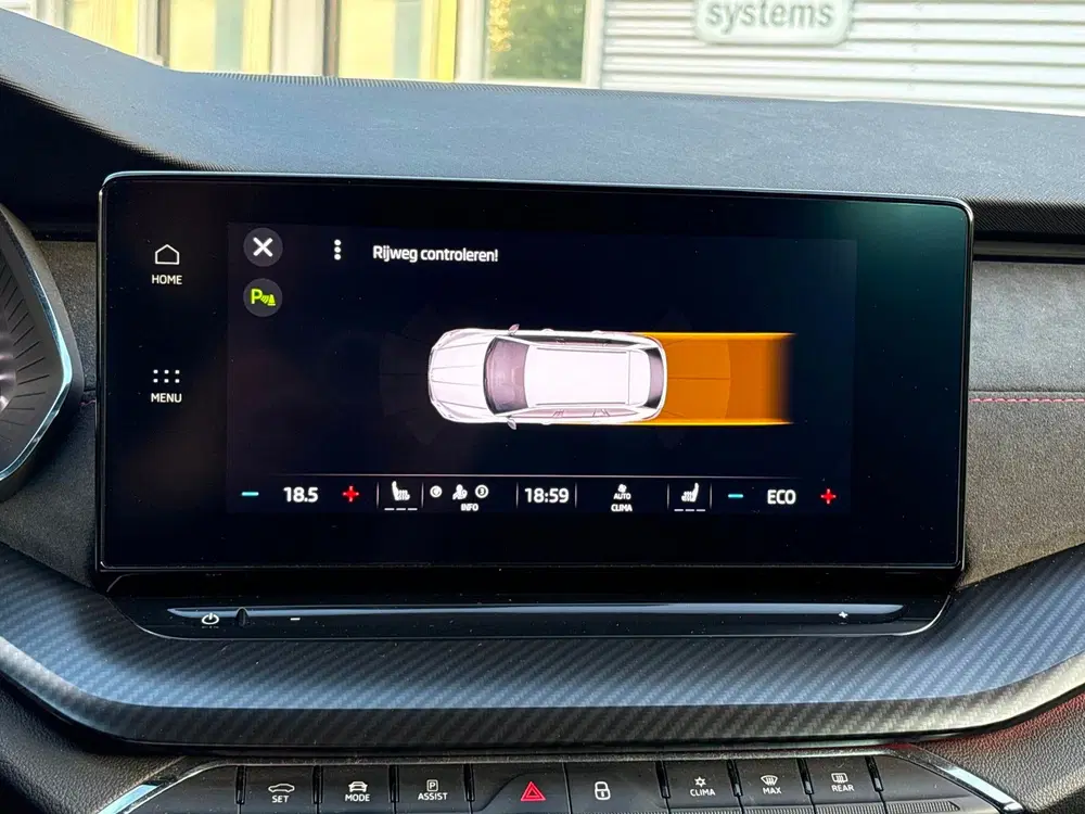 Skoda Octavia 1.4 TSI iV PHEV Sportline Business 245PK uit 2023, foto 6