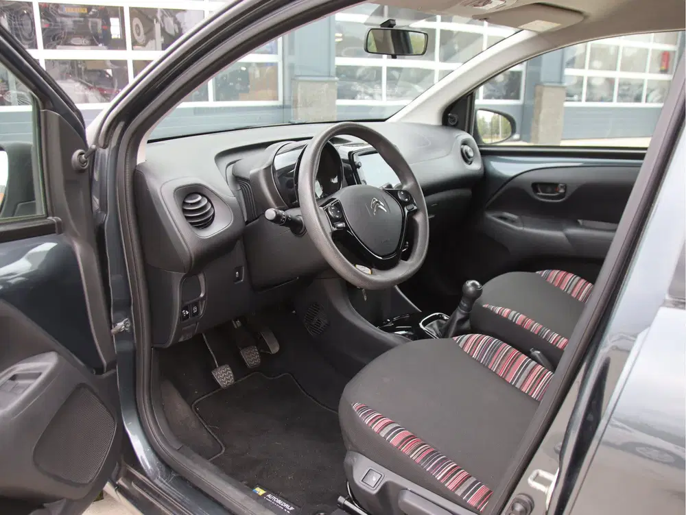 Citroën C1 1.0 VTi Shine Stoelvw uit 2020, foto 8