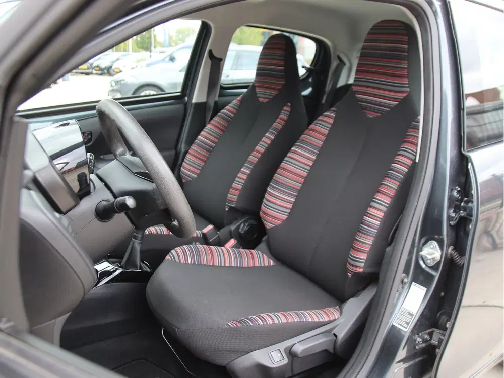 Citroën C1 1.0 VTi Shine Stoelvw uit 2020, foto 9