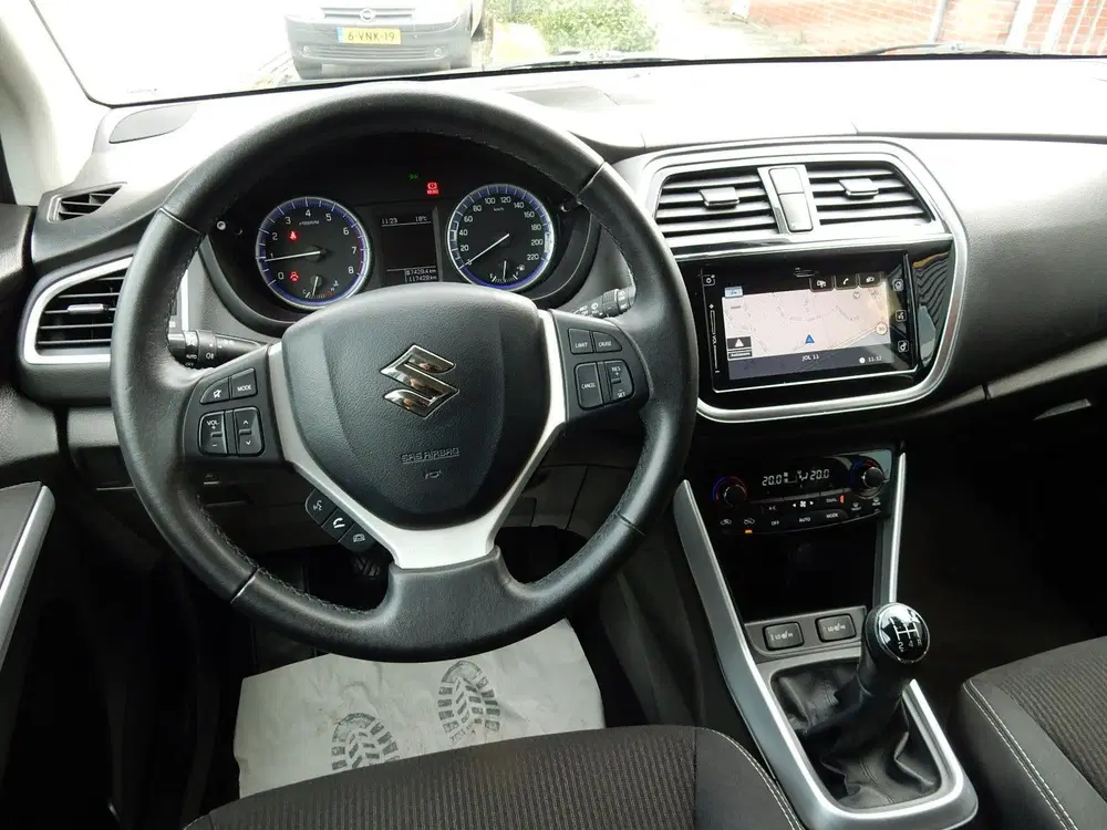 Suzuki S-Cross 1.0 BOOSTER JET*NAVI*CR CONTR*CAMERA*STL V uit 2019, foto 15