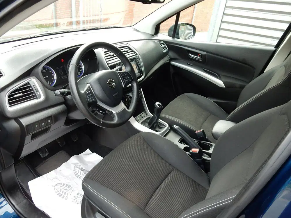 Suzuki S-Cross 1.0 BOOSTER JET*NAVI*CR CONTR*CAMERA*STL V uit 2019, foto 7