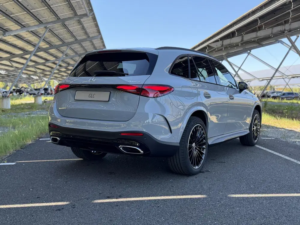 Mercedes-Benz GLC 300e 4MATIC Business Solution AMG uit 2026, foto 5
