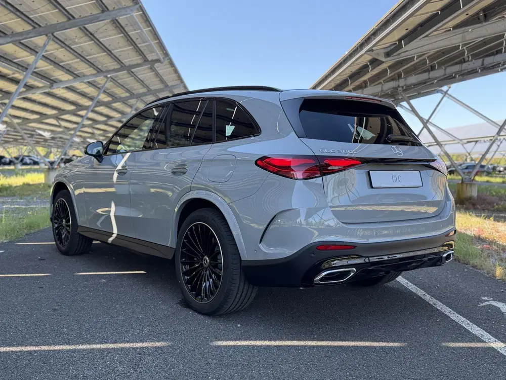 Mercedes-Benz GLC 300e 4MATIC Business Solution AMG uit 2026, foto 7