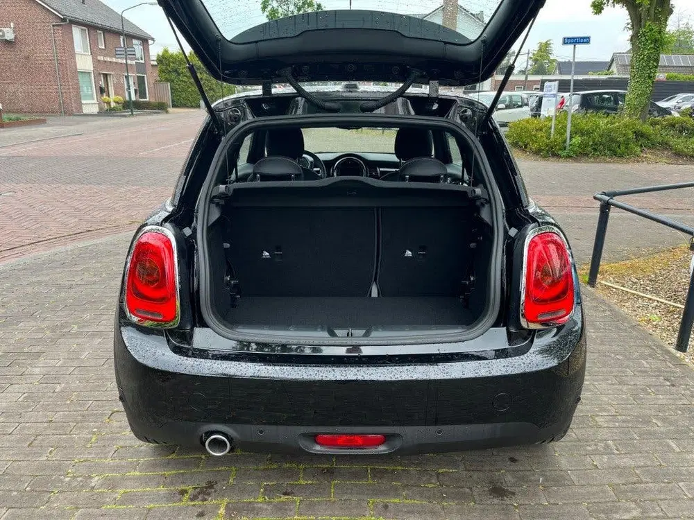 Mini Cooper 1.5 COOPER PEPPER 136PK uit 2020, foto 15