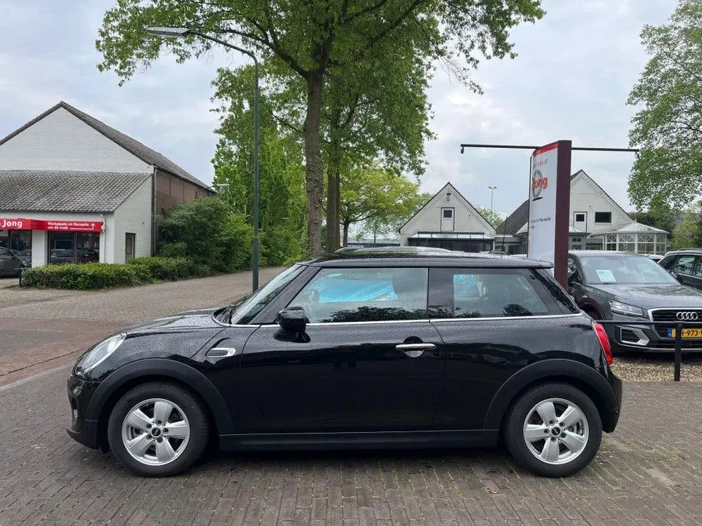 Mini Cooper 1.5 COOPER PEPPER 136PK uit 2020, foto 3