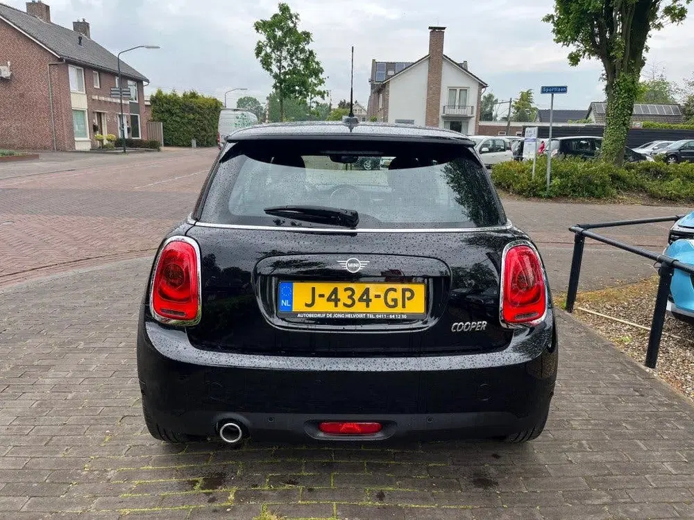 Mini Cooper 1.5 COOPER PEPPER 136PK uit 2020, foto 5