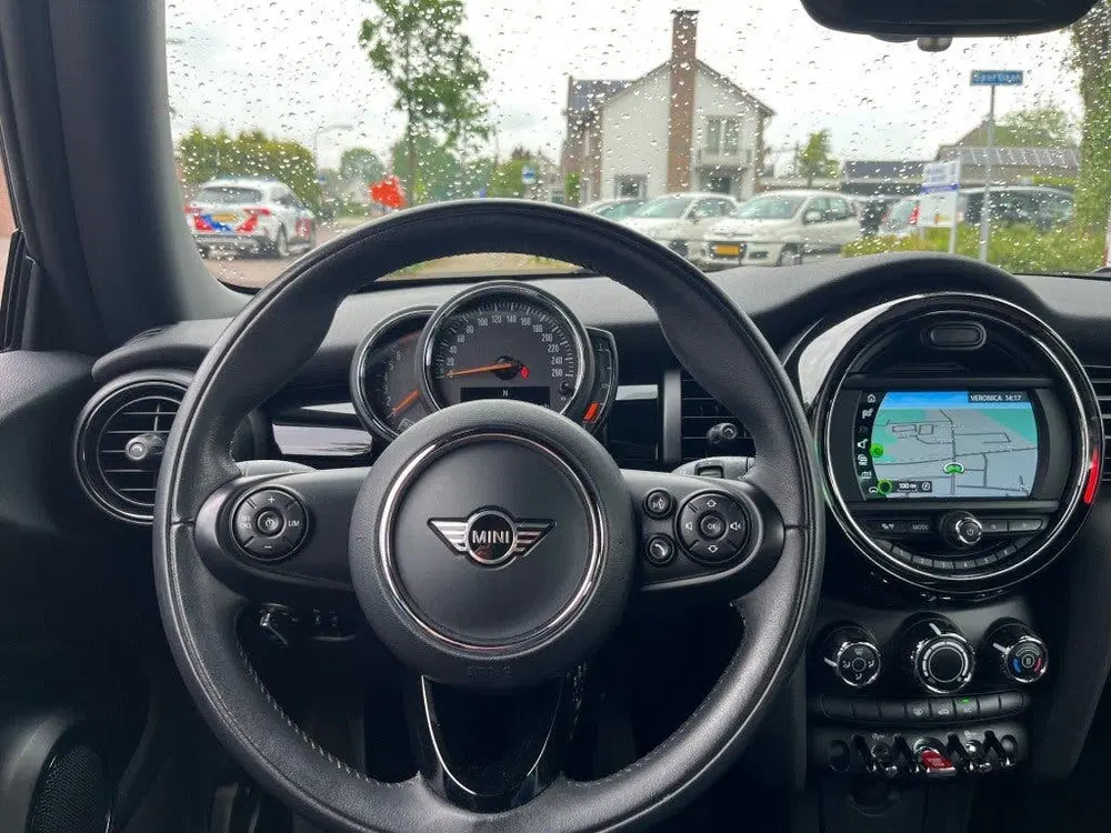 Mini Cooper 1.5 COOPER PEPPER 136PK uit 2020, foto 8