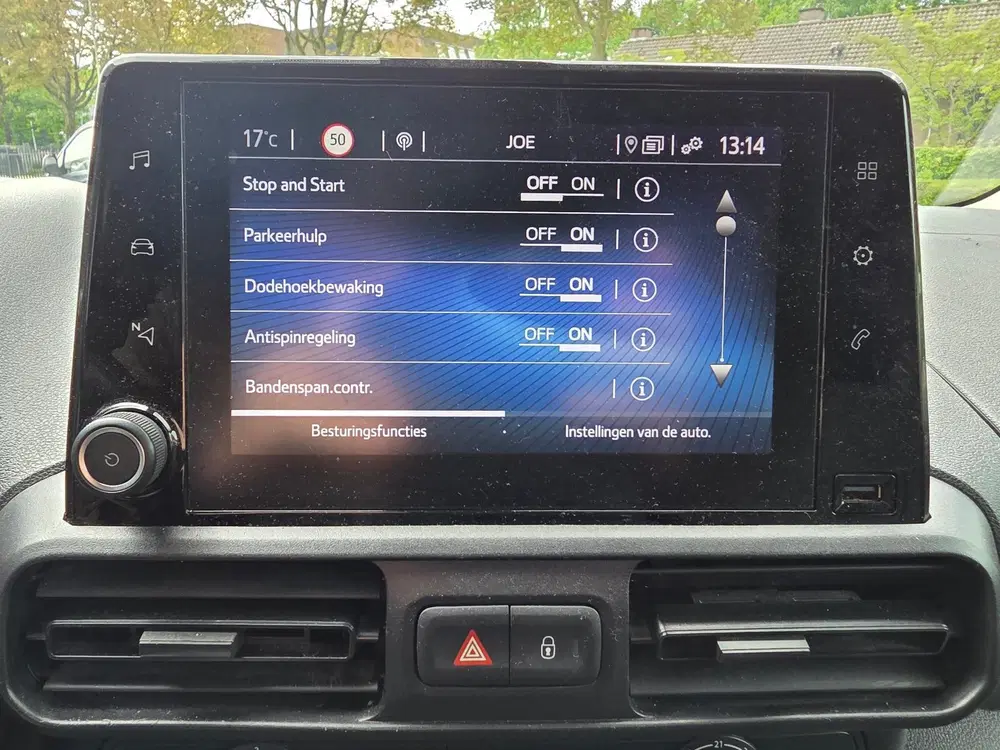 Toyota Proace City 1.5 D-4D Live uit 2023, foto 11