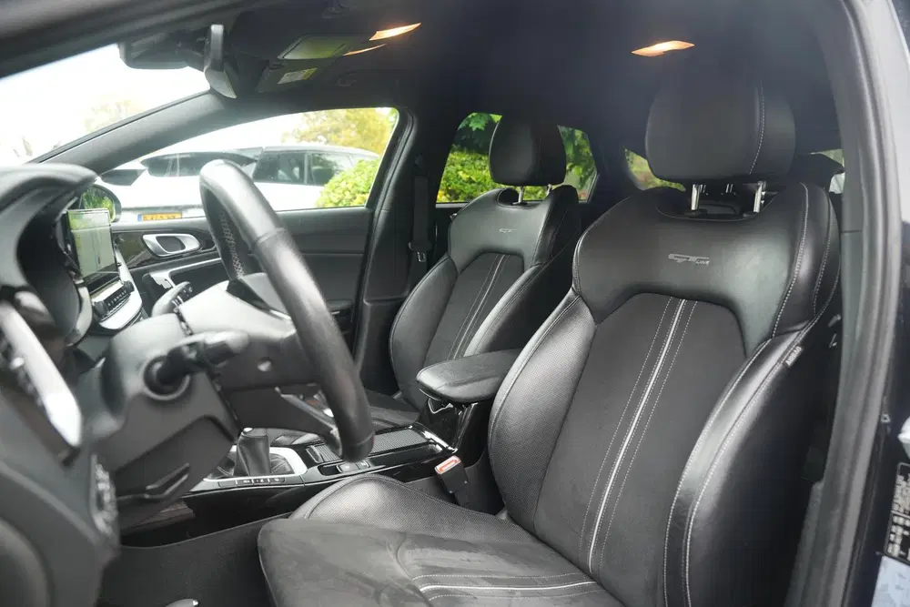Kia ProCeed 1.0 T-GDi GT-Line Stoel uit 2023, foto 4