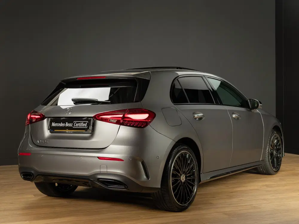 Mercedes-Benz A-Klasse 250 e Business Solution AMG uit 2026, foto 2