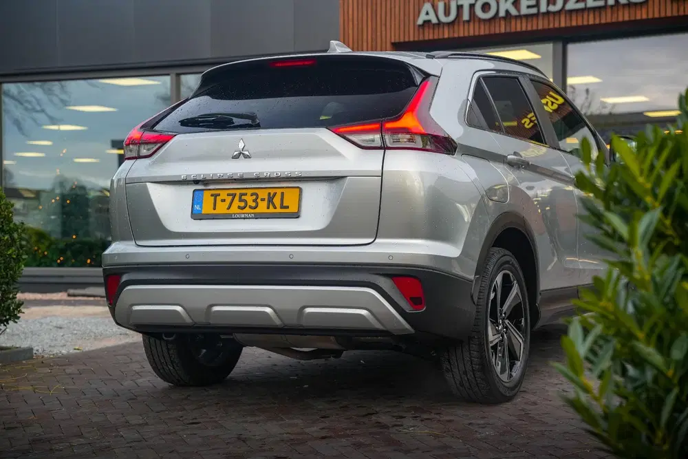 Mitsubishi Eclipse Cross 2.4 PHEV Intense+ uit 2023, foto 11