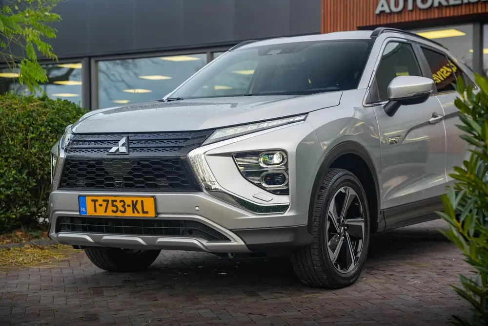 Mitsubishi Eclipse Cross 2.4 PHEV Intense+ uit 2023, foto 13