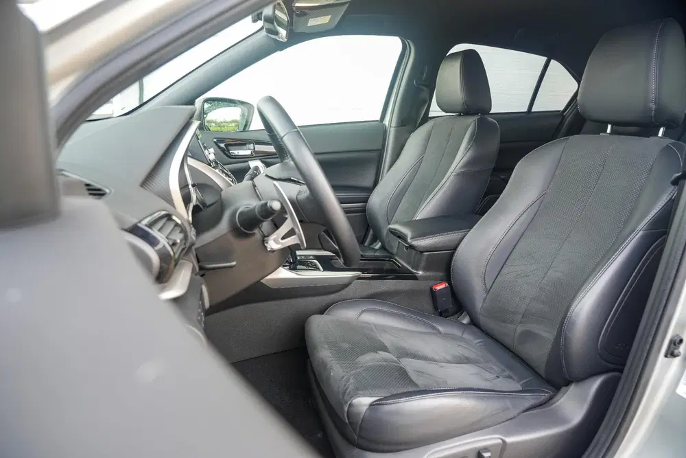 Mitsubishi Eclipse Cross 2.4 PHEV Intense+ uit 2023, foto 8