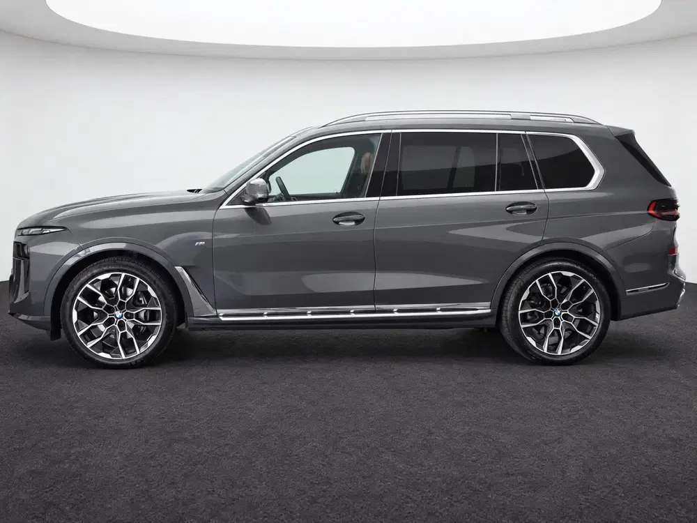 BMW X7 xDrive40i M Sport Automaat uit 2025, foto 2