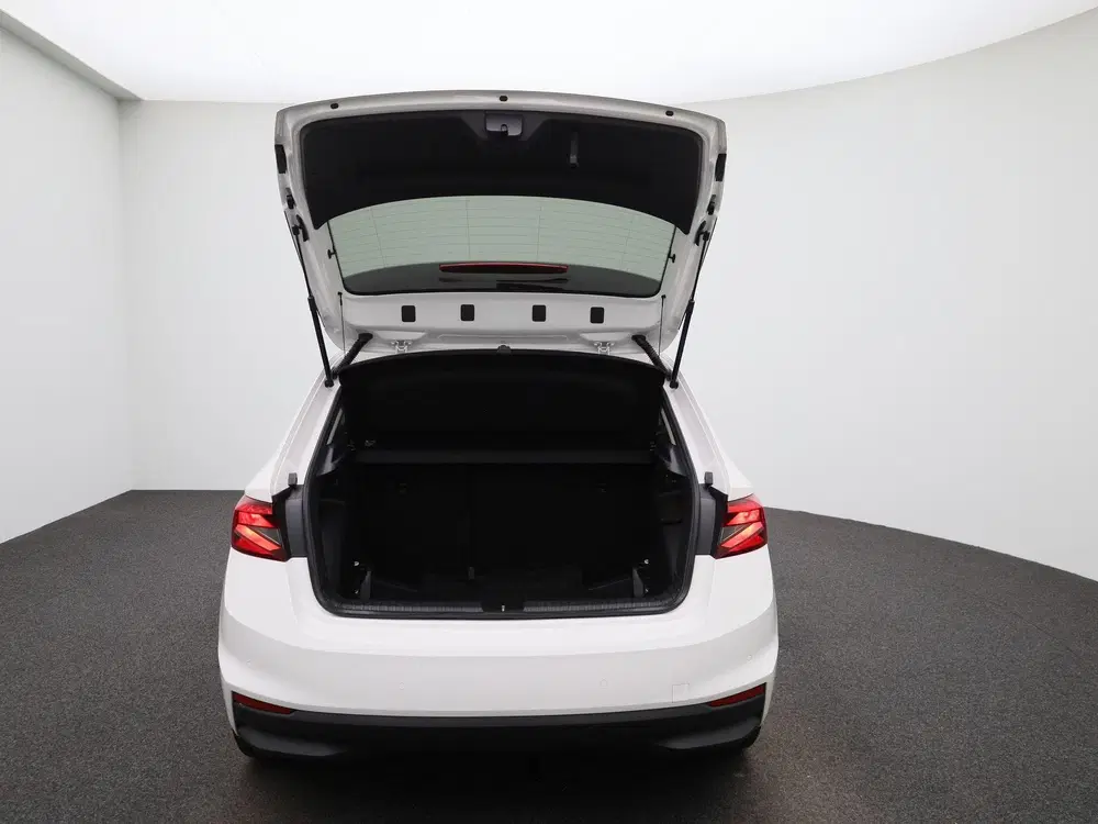 Skoda Fabia 1.0 TSI Ambition uit 2022, foto 11