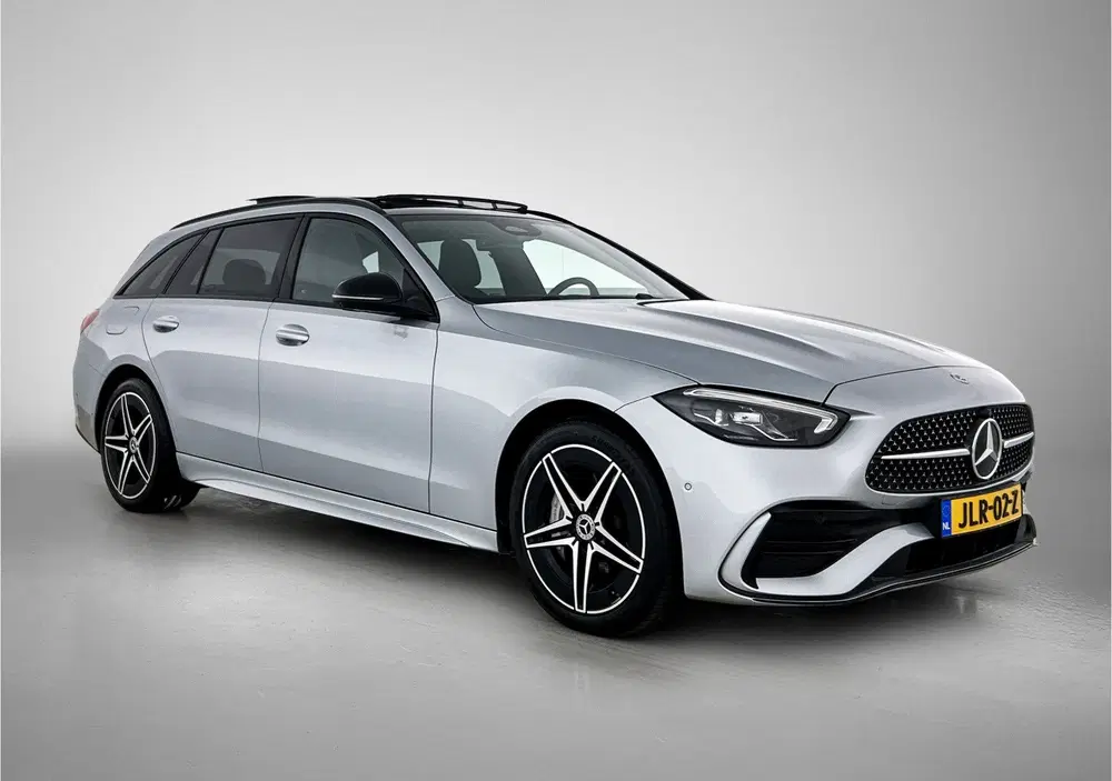 Mercedes-Benz C-Klasse 300 e Business Solution AMG AM uit 2025, foto 15
