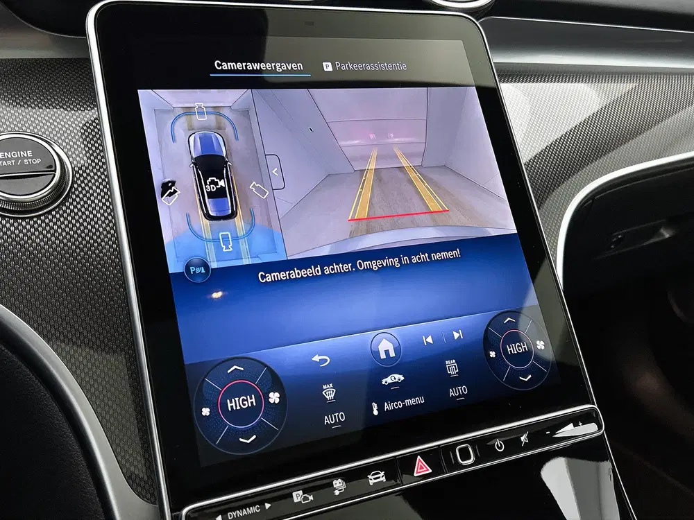 Mercedes-Benz C-Klasse 300 e Business Solution AMG AM uit 2025, foto 9