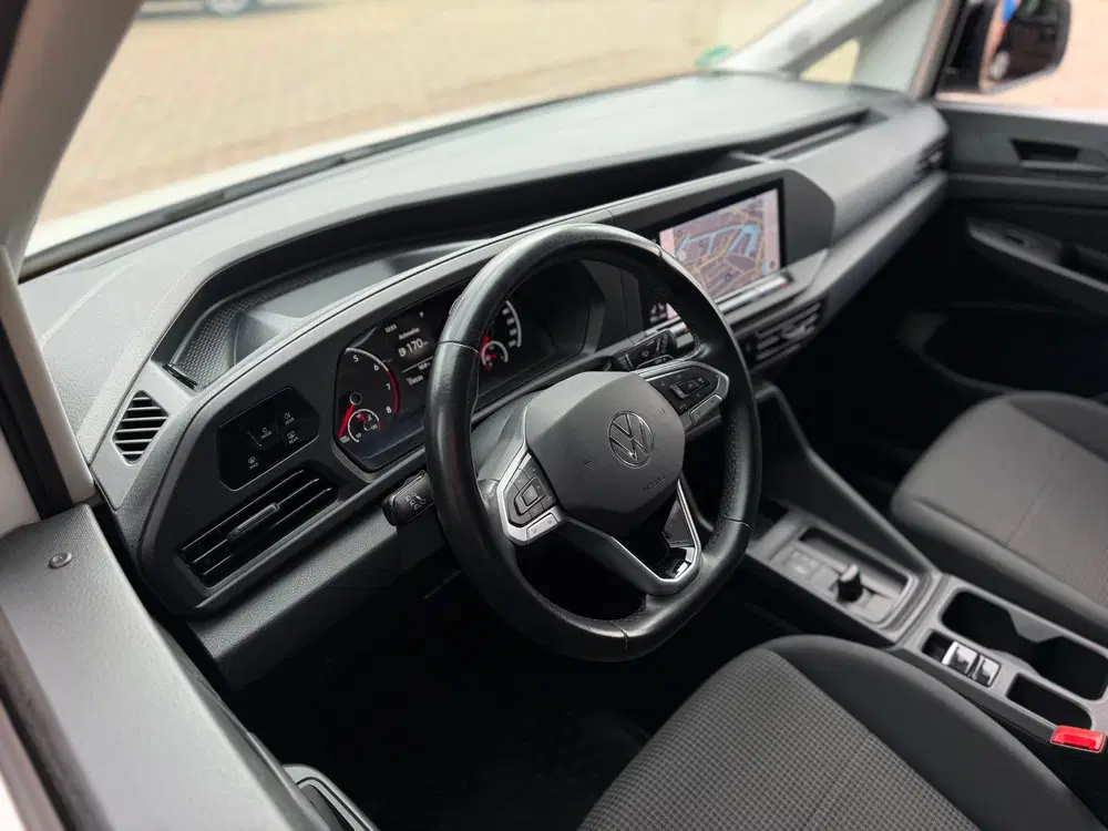 Volkswagen Caddy 1.5 TSI Trend Style Automaat Benzine uit 2022, foto 2