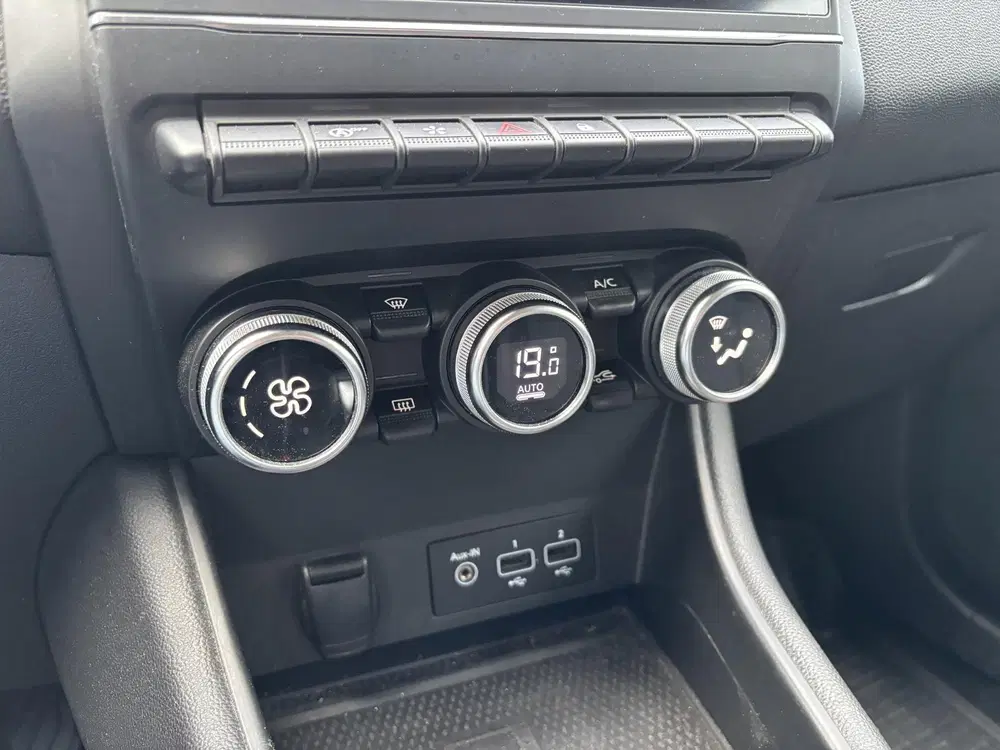 Renault Captur 1.3 TCe 130 Intens l uit 2020, foto 13