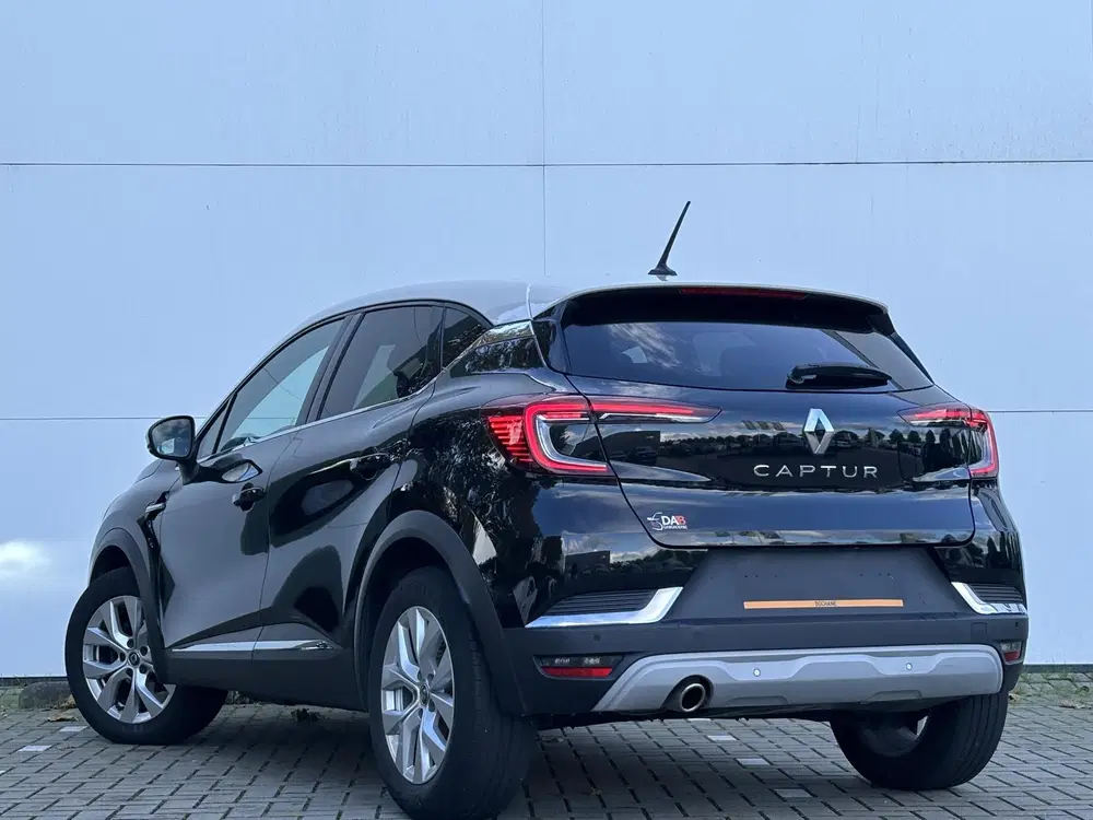 Renault Captur 1.3 TCe 130 Intens l uit 2020, foto 6