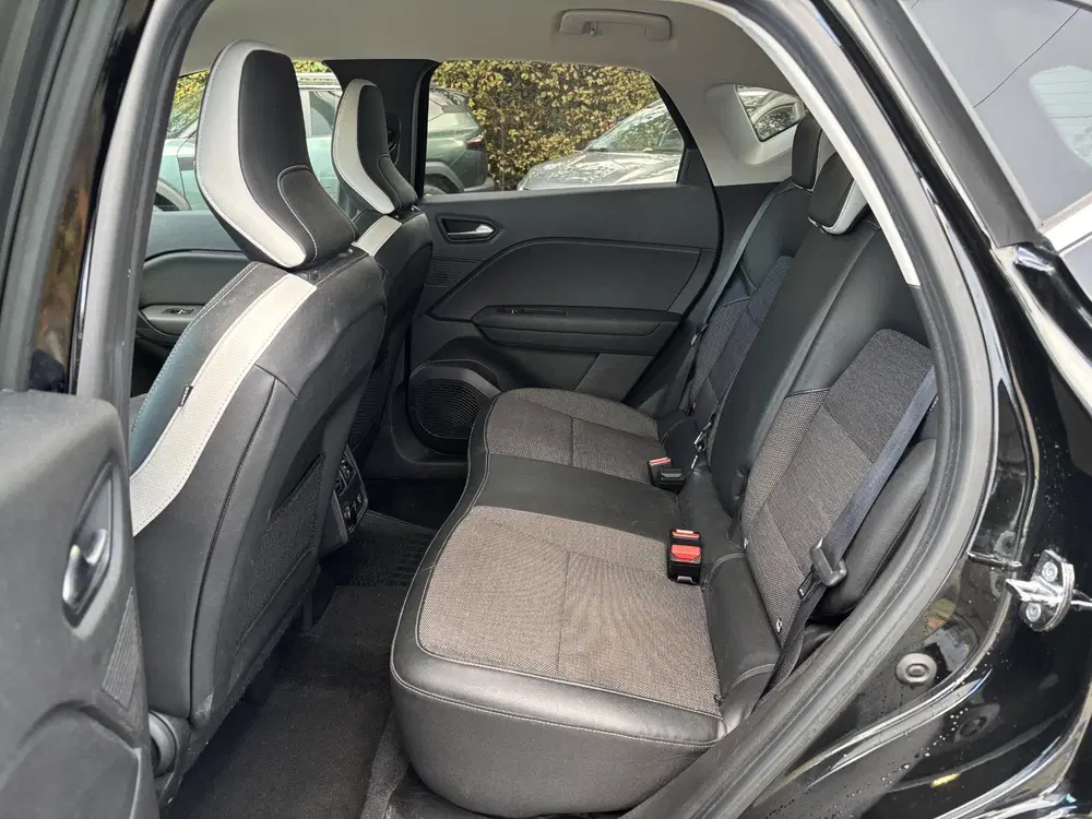 Renault Captur 1.3 TCe 130 Intens l uit 2020, foto 8