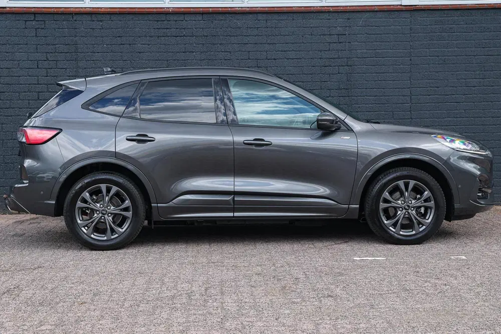 Ford Kuga 2.5 PHEV ST-Line X PANO TREKHAAK ADAPTIVE uit 2022, foto 7
