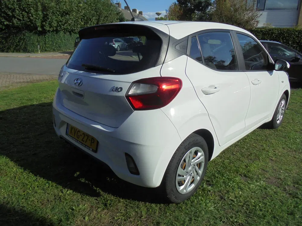 Hyundai i10 1.0 Comfort AUTOMAAT uit 2021, foto 13