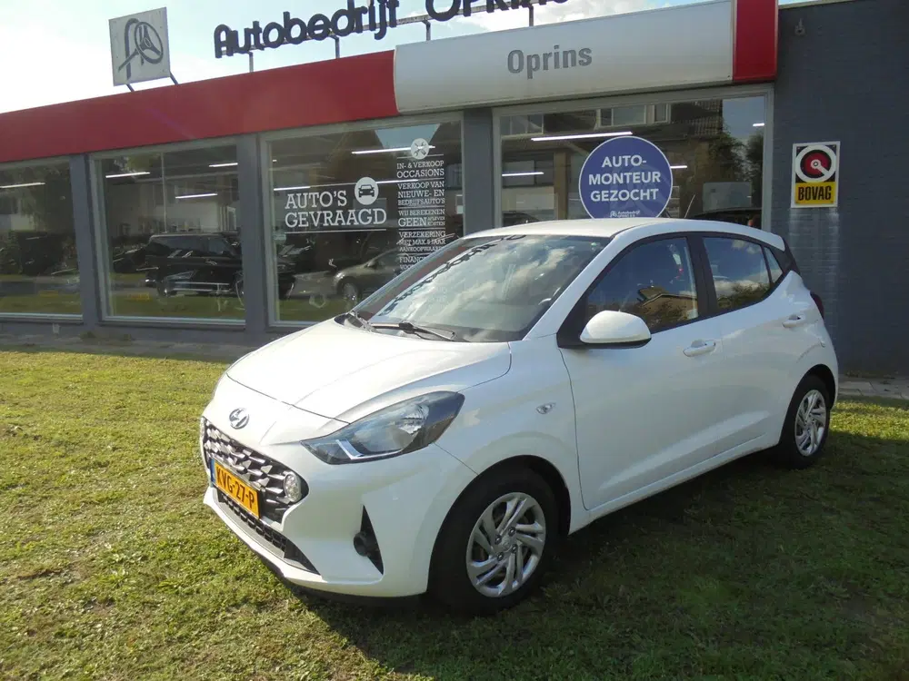 Hyundai i10 1.0 Comfort AUTOMAAT uit 2021, foto 2