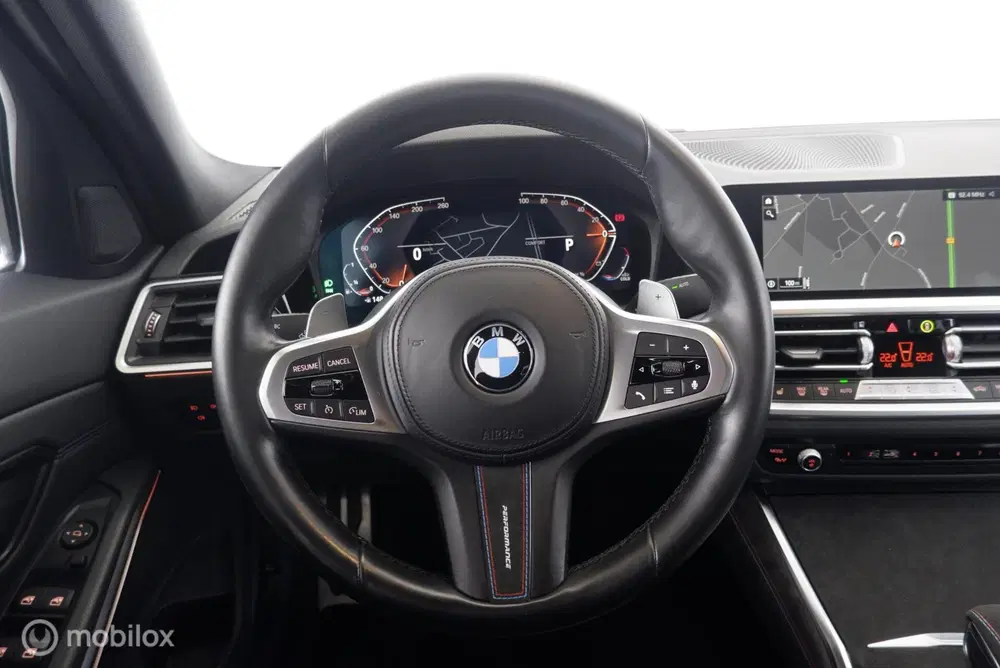 BMW 3-serie 320i M Sport Executive Edition ShadowLine uit 2021, foto 10