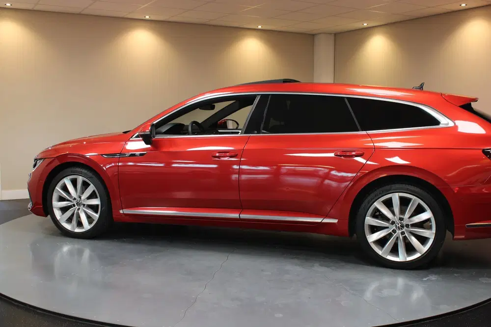 Volkswagen Arteon 1.4 TSI eHybrid R-Line Busi uit 2021, foto 4