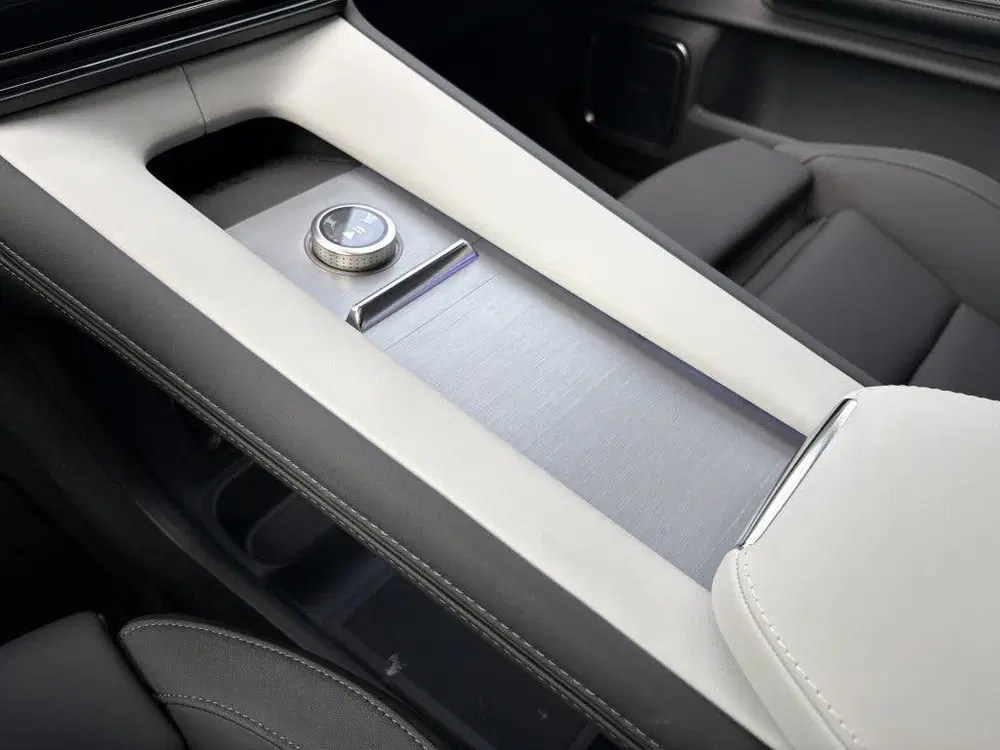 Polestar 4 Long range Dual motor 100kWh uit 2024, foto 14