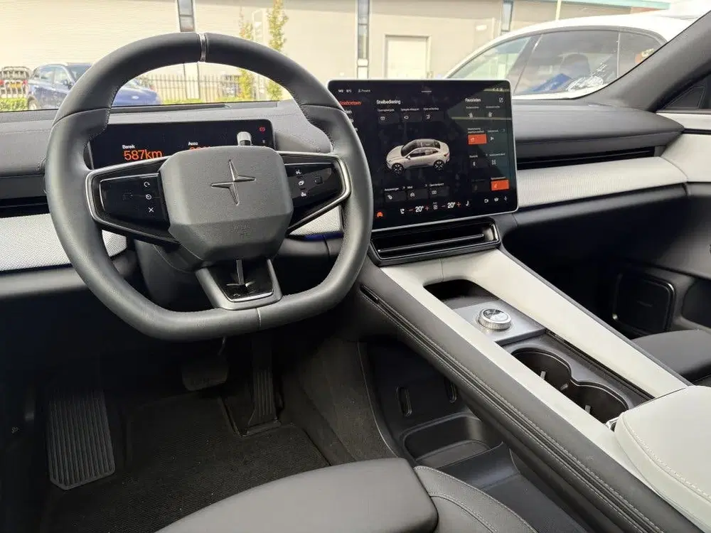 Polestar 4 Long range Dual motor 100kWh uit 2024, foto 6