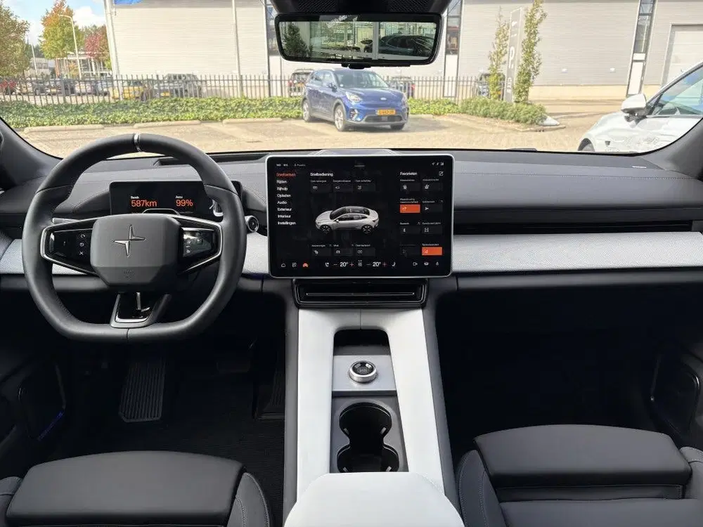 Polestar 4 Long range Dual motor 100kWh uit 2024, foto 7