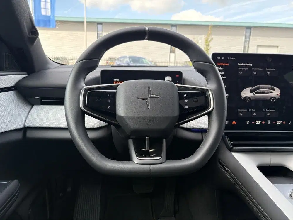 Polestar 4 Long range Dual motor 100kWh uit 2024, foto 9