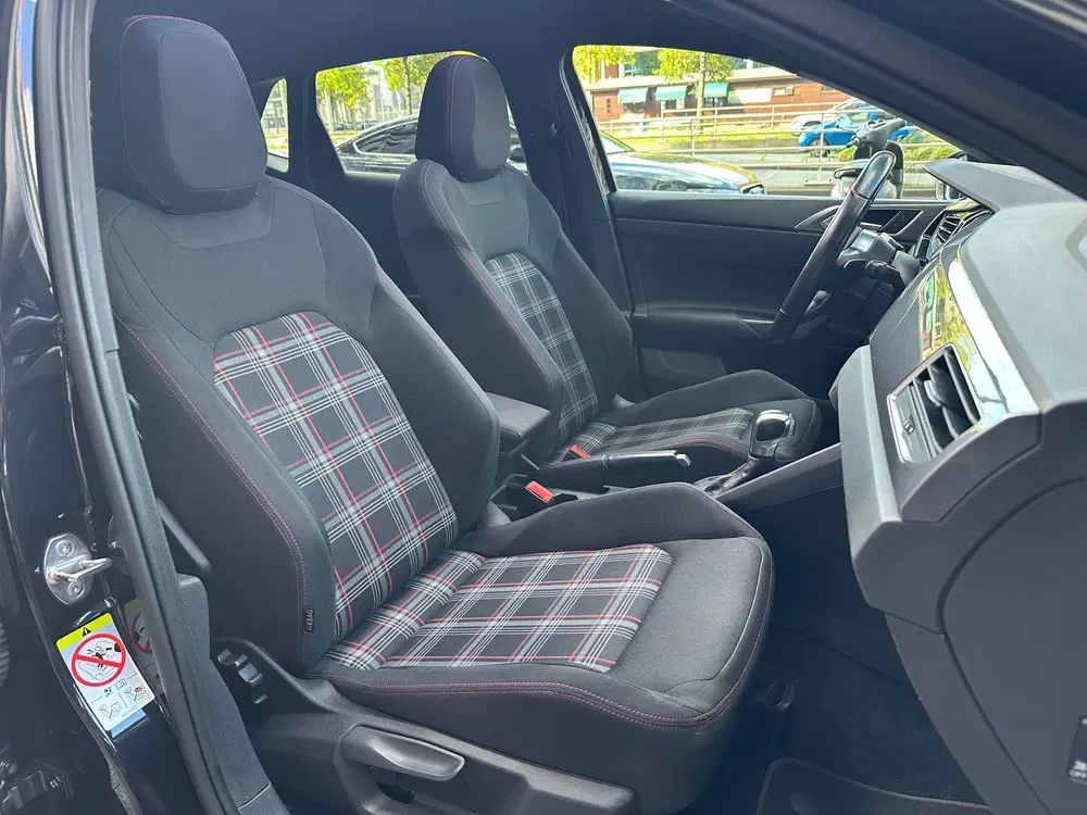 Volkswagen Polo 2.0 TSI GTI DSG Navi Virtual Carplay Pano uit 2021, foto 14
