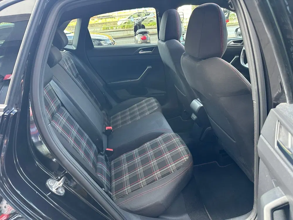 Volkswagen Polo 2.0 TSI GTI DSG Navi Virtual Carplay Pano uit 2021, foto 15