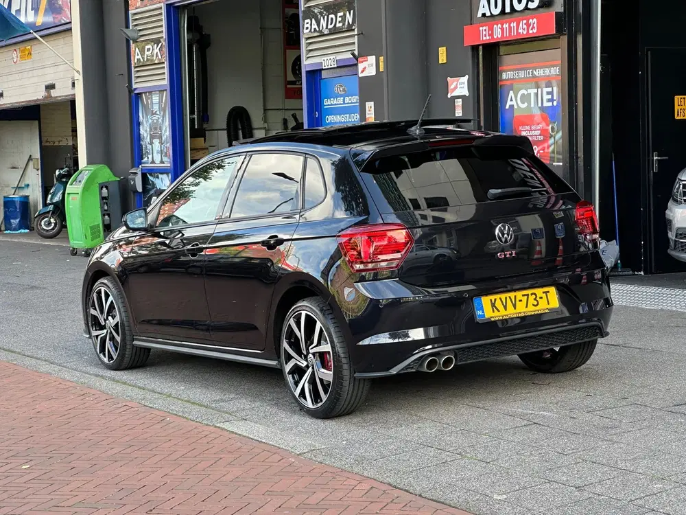 Volkswagen Polo 2.0 TSI GTI DSG Navi Virtual Carplay Pano uit 2021, foto 2