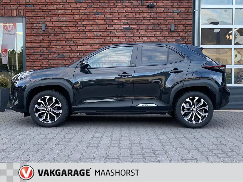 Toyota Yaris Cross 1.5 Hybrid Explore trekhaak uit 2023, foto 2