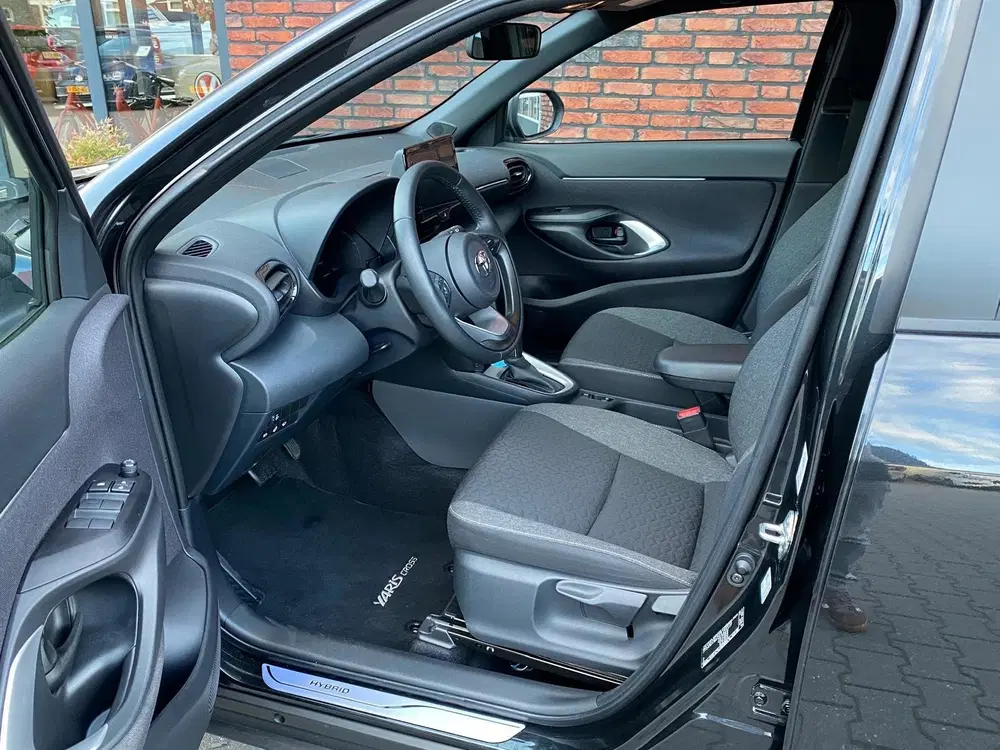 Toyota Yaris Cross 1.5 Hybrid Explore trekhaak uit 2023, foto 8