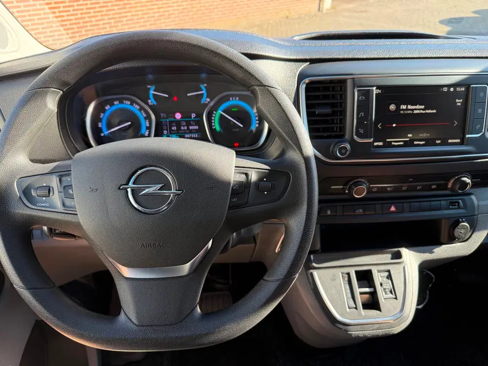 Opel Vivaro L2H1 Edition 75 kWh 100% Elektrisch Camera uit 2022, foto 3