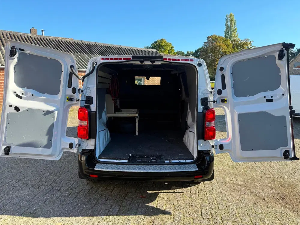 Opel Vivaro L2H1 Edition 75 kWh 100% Elektrisch Camera uit 2022, foto 4