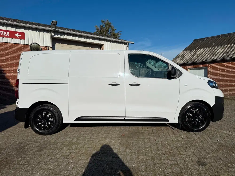 Opel Vivaro L2H1 Edition 75 kWh 100% Elektrisch Camera uit 2022, foto 8