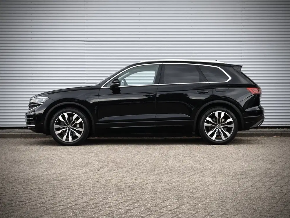 Volkswagen Touareg 3.0 TSI eHybrid 4Motion Elegance uit 2024, foto 12