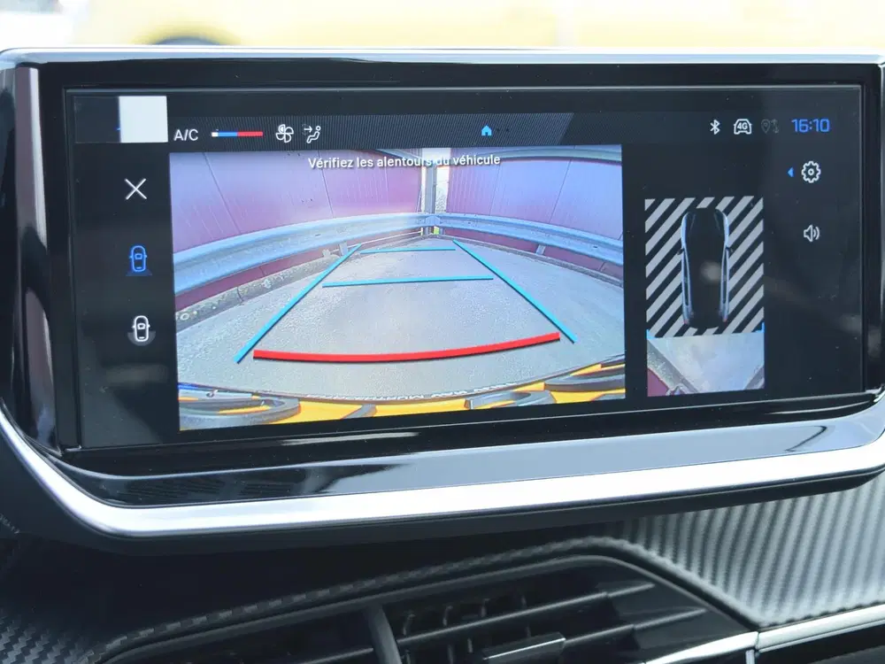 Peugeot 208 1.2 Hybrid 110 e-DCS6 Business NAVIGATIE & uit 2026, foto 14
