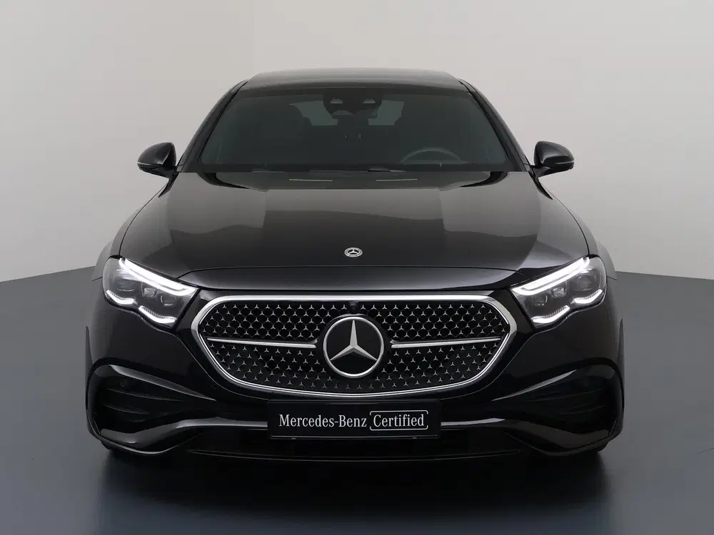 Mercedes-Benz E-Klasse 300e Sport Edition uit 2026, foto 3
