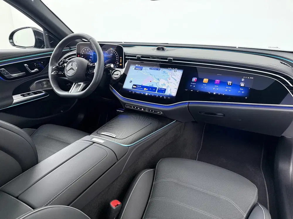 Mercedes-Benz E-Klasse 300e Sport Edition uit 2026, foto 8