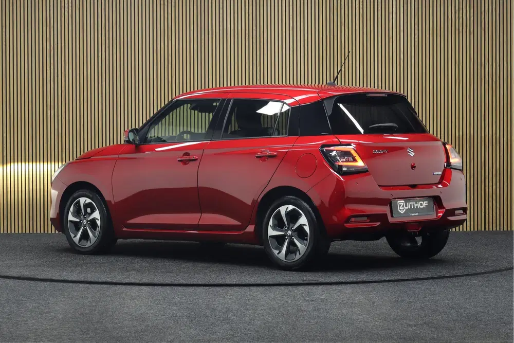 Suzuki Swift 1.2 Style Smart Hybrid uit 2025, foto 3